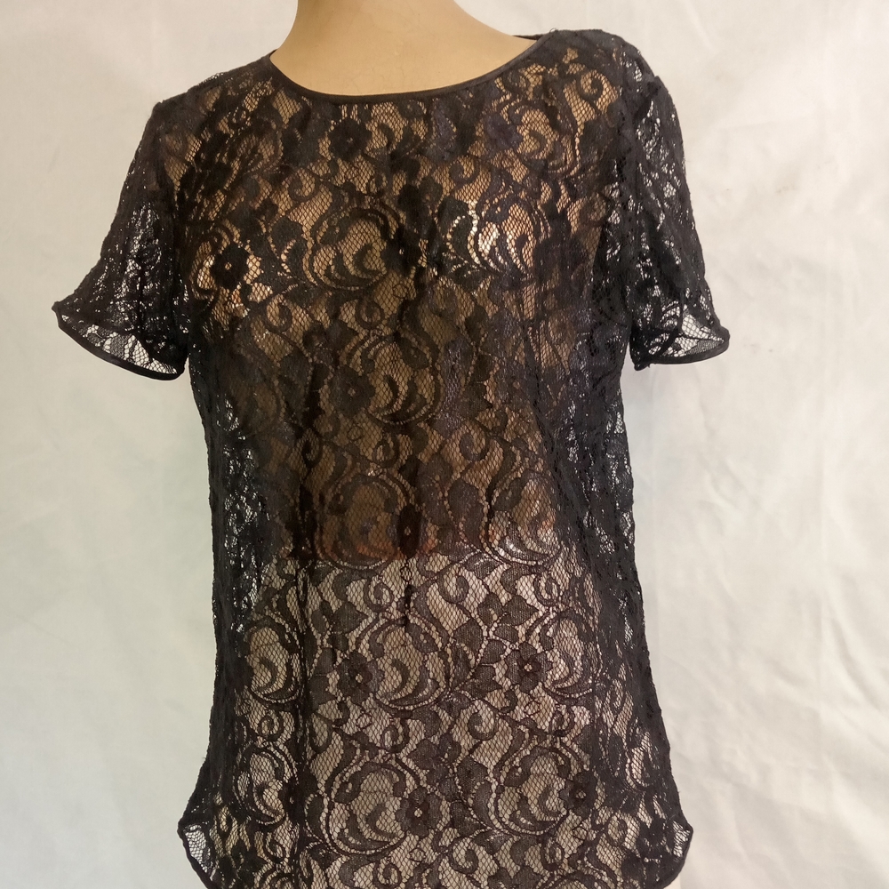 American Apparel Black Floral Lace Short Sleeve Top
